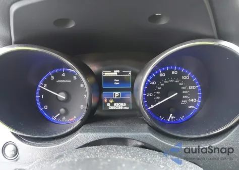 2018 Subaru Outback 2.5I Premium z USA, uszkodzony, nr VIN 4S4BSADC6J3254949